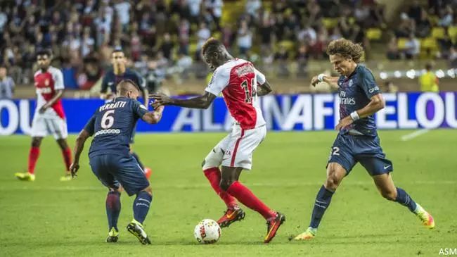 浓眉赛后谦逊发言登热搜，切尔西小胜上海海港引发热议的简单介绍